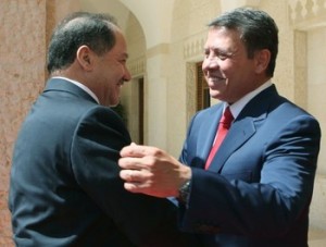 Jordan's King Abdullah (R) welcomes Massud Barzani